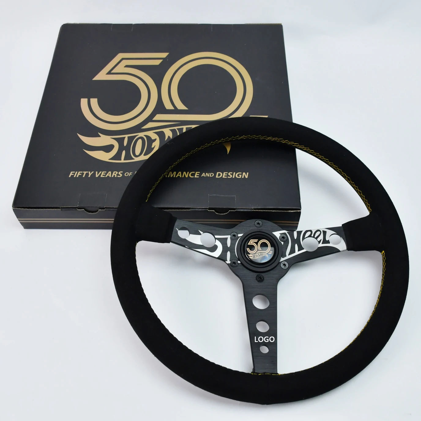 Volante Tiypeor edição limitada HotWheels 50 anos